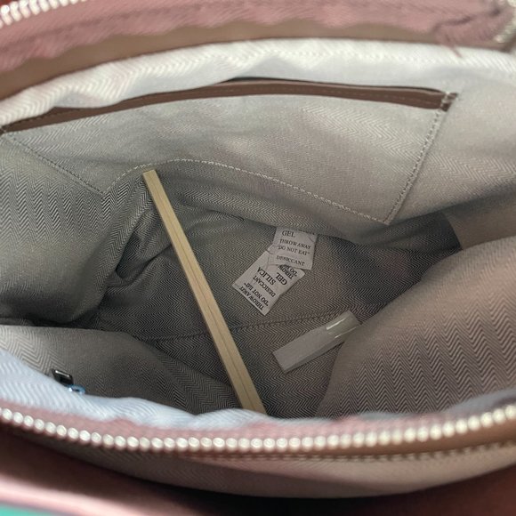 SLOWLINE SALIENT SHOULDER BAG